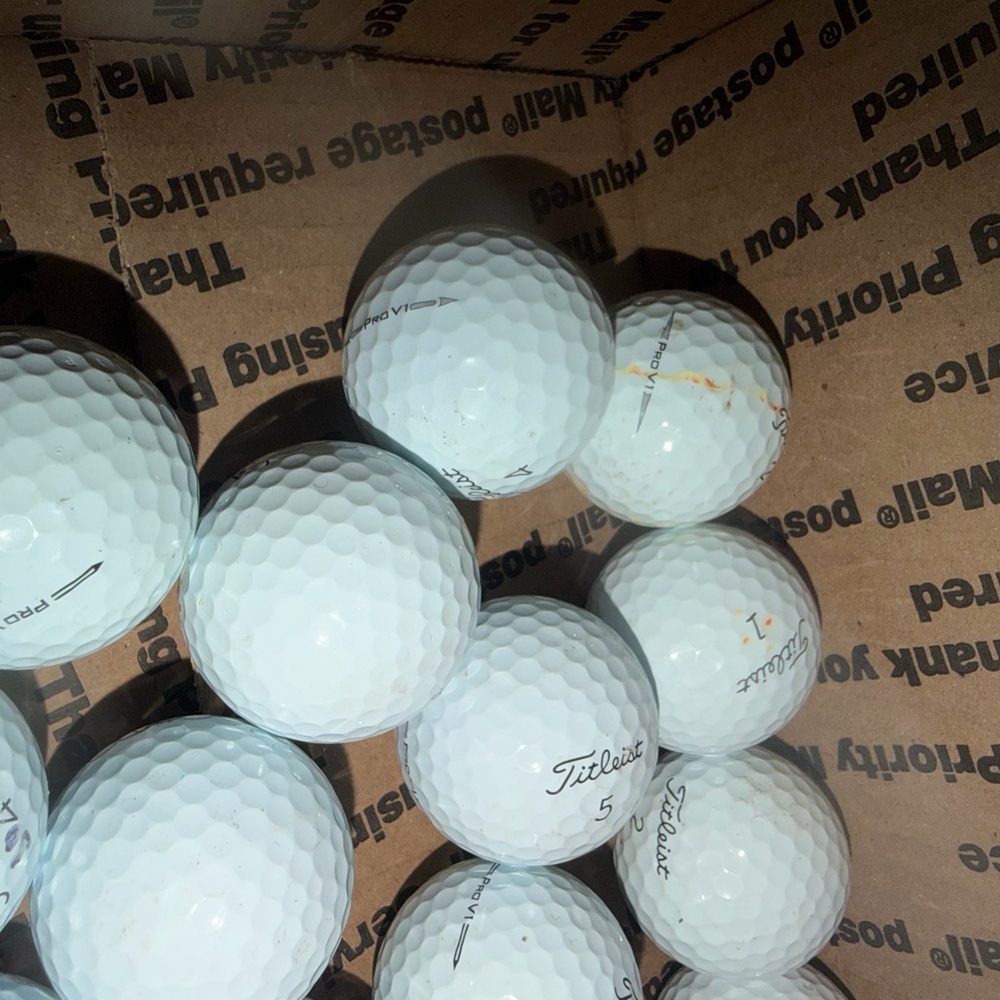 Titleist prov1 golf balls 2 dozen 24 golf balls used Titleist golf balls white - Picture 4 of 5